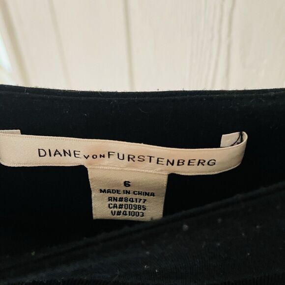 Diane Von Furstenburg Women’s Black Wool Pleated A-line Mini Skirt Flounce Sz 6 - Picture 5 of 6